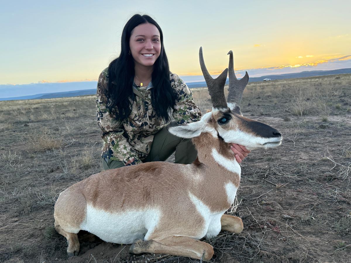 Youth Pronghorn Antelope Hunts
